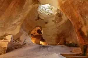 Beit Guvrin Maresha National Park bell caves