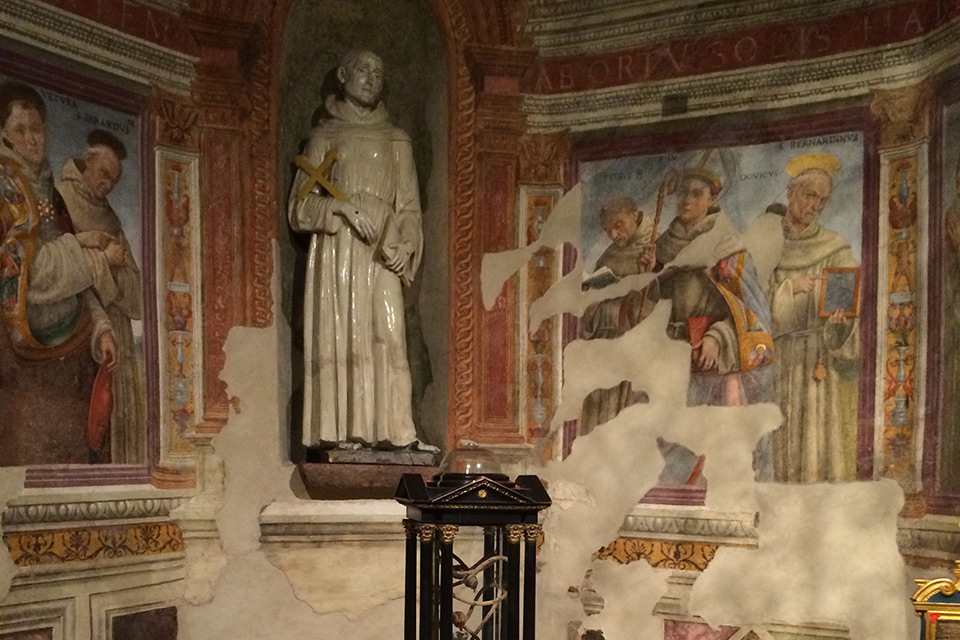Statue inside church at Assisi