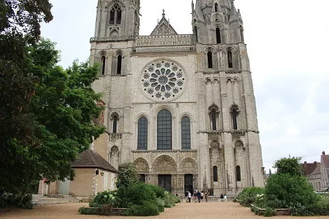 Chartres cathedral S